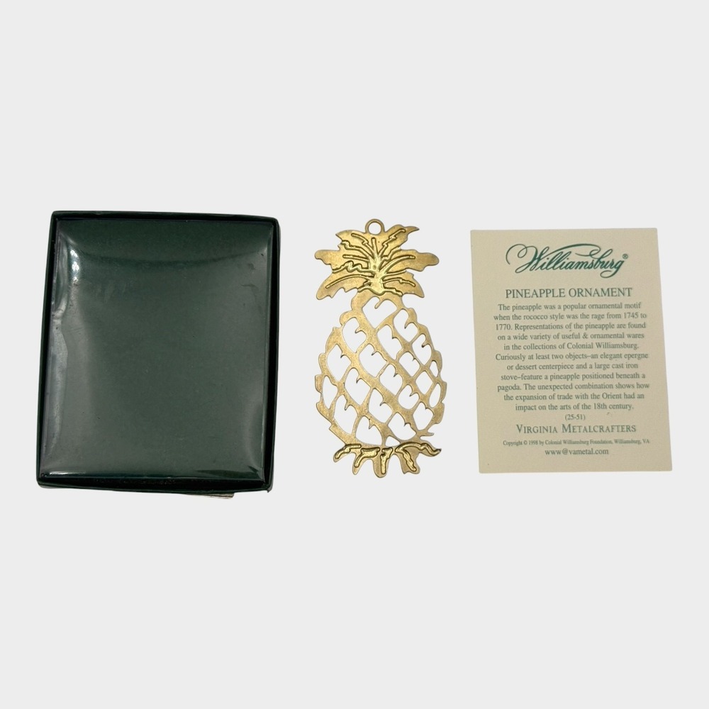 Virginia Metalcrafters Colonial Williamsburg Pineapple Brass Ornament 25-51 1998